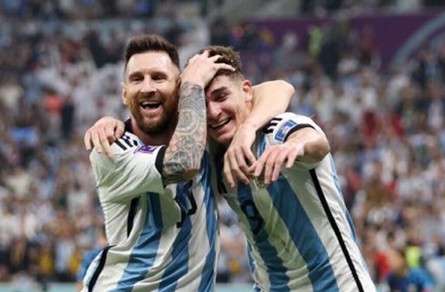 Con un Messi brillante y un partido consagratorio de Julián Álvarez ARGENTINA A LA FINAL