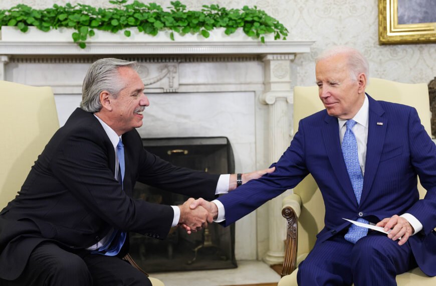 Alberto Fernández se presentó como un “aliado absoluto” de Joe Biden