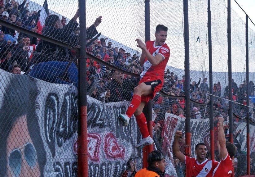 Gran momento del fútbol mendocino: así quedaron Maipú, la Lepra y el Lobo