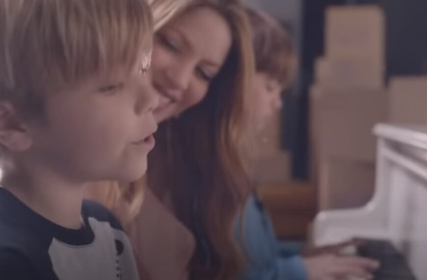 Acróstico: El video de Shakira junto a sus hijos que conmueve en las redes sociales