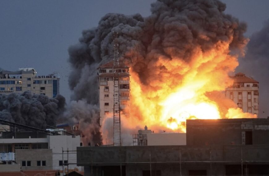 Los videos del ataque de Hamás a Israel: ascienden a más de 300 los muertos
