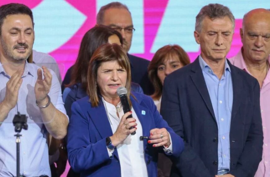 Macri y Patricia Bullrich se reunieron para analizar el posible apoyo del PRO a Javier Milei y los radicales se suman para apoyar a Massa