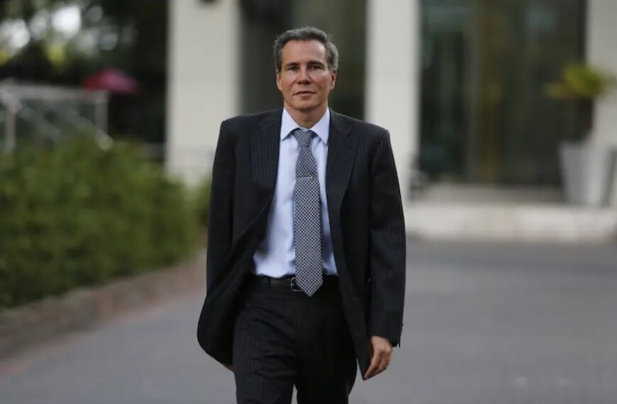 Se agiganta el escándalo del espionaje ilegal con el hallazgo de documentos sobre la muerte de Nisman