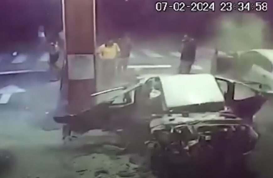 -VIDEO- El momento cuando un auto explota en una estación de GNC: una mujer policía llevaba más de 20 kilos de cocaína