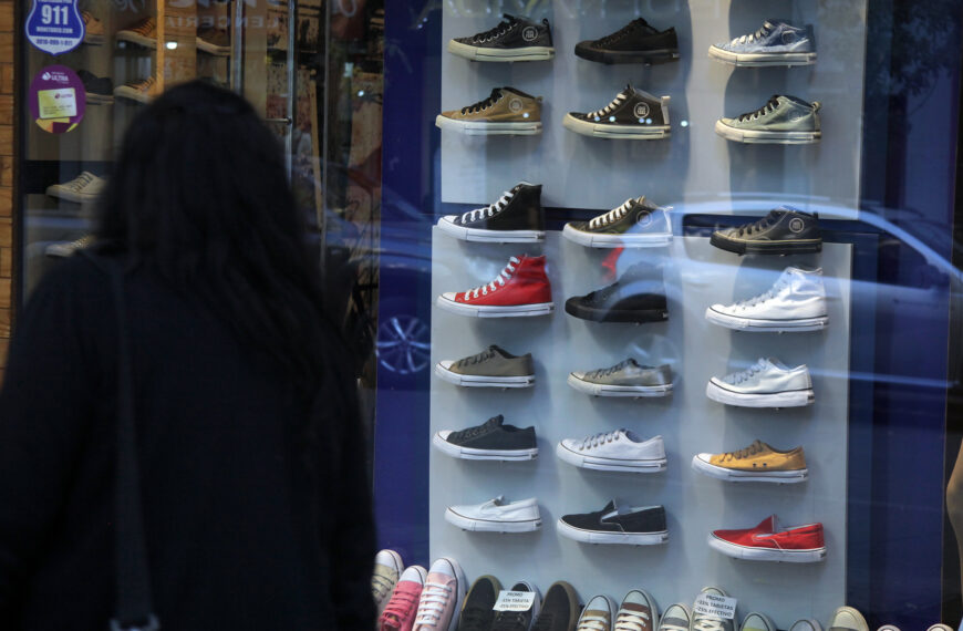 Los precios de las zapatillas en Argentina son los más caros del mundo